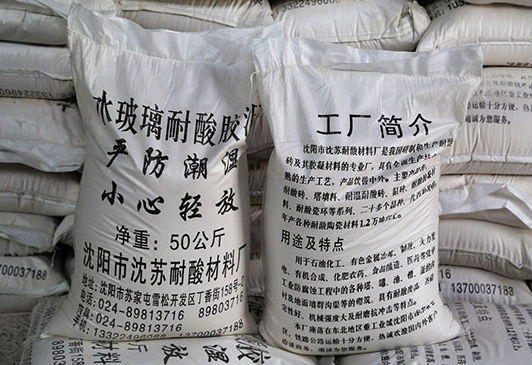 耐酸胶泥：工业防护的得力助手